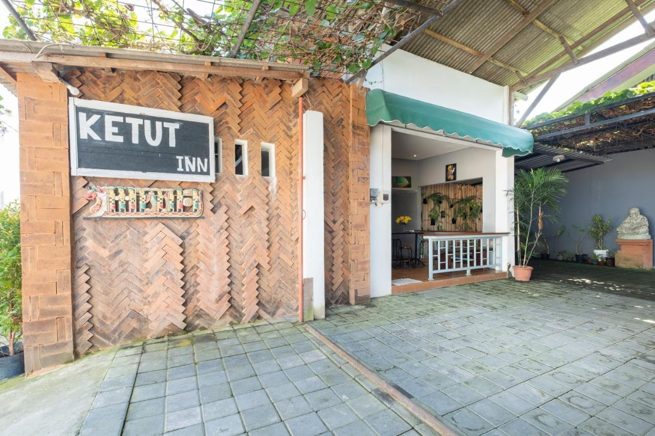 Oyo 3775 Ketut Inn Pesanggaran Exterior photo